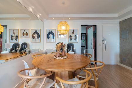 Apartamento à venda com 103m², 3 quartos e 2 vagasSala de Jantar