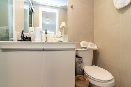 Apartamento à venda com 103m², 3 quartos e 2 vagasBanheiro da Suíte 2