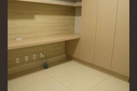 Apartamento para alugar com 117m², 3 quartos e 2 vagasQuarto