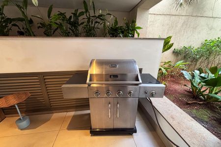 Apartamento para alugar com 44m², 1 quarto e 1 vaga Apartamento para alugar com 44m², 1 quarto e 1 vagasalao de festa e churrasqueira