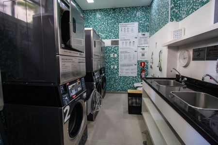Apartamento para alugar com 42m², 1 quarto e 1 vaga Apartamento para alugar com 42m², 1 quarto e 1 vagaÁrea comum - Lavanderia