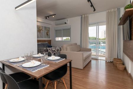 Sala de apartamento para alugar com 1 quarto, 42m² em Várzea da Barra Funda, São Paulo