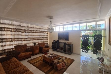 Casa à venda com 4 quartos, 388m² em Chácara Urbana, Jundiaí