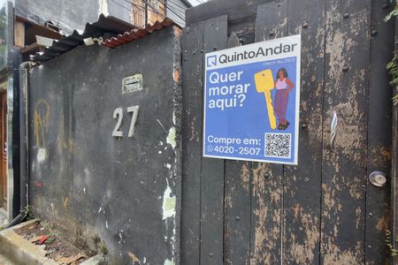 Casa para alugar com 50m², 1 quarto e sem vaga Casa para alugar com 50m², 1 quarto e sem vagaFachada