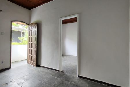 Casa para alugar com 50m², 1 quarto e sem vaga Casa para alugar com 50m², 1 quarto e sem vagaSala