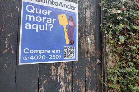 Casa para alugar com 50m², 1 quarto e sem vaga Casa para alugar com 50m², 1 quarto e sem vagaFachada