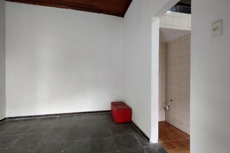 Casa para alugar com 50m², 1 quarto e sem vaga Casa para alugar com 50m², 1 quarto e sem vagaSala