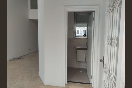 Casa para alugar com 3 quartos, 250m² em Pinheiros, São Paulo