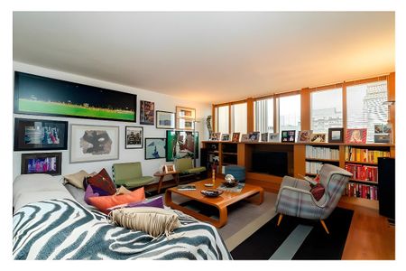 Apartamento para alugar com 256m², 3 quartos e 3 vagas