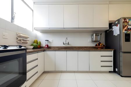 Apartamento para alugar com 3 quartos, 256m² em Jardim Paulista, São Paulo
