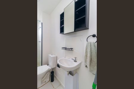 Banheiro de apartamento à venda com 2 quartos, 32m² em Vila Plana, São Paulo