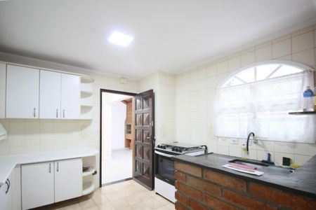 Casa para alugar com 123m², 3 quartos e 3 vagasCozinha - Armários