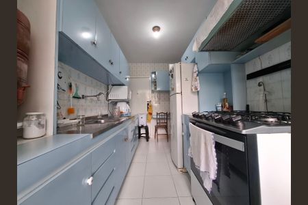 Apartamento à venda com 81m², 3 quartos e 1 vaga Apartamento à venda com 81m², 3 quartos e 1 vagaCozinha