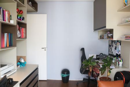 Apartamento à venda com 129m², 3 quartos e 3 vagasQuarto 2