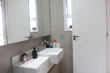 Apartamento à venda com 129m², 3 quartos e 3 vagasBanheiro 2