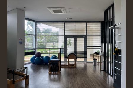 Apartamento à venda com 129m², 3 quartos e 3 vagas Apartamento à venda com 129m², 3 quartos e 3 vagasÁrea comum - Academia