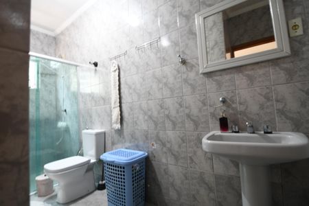 Casa à venda com 180m², 3 quartos e 2 vagasBanheiro Suíte