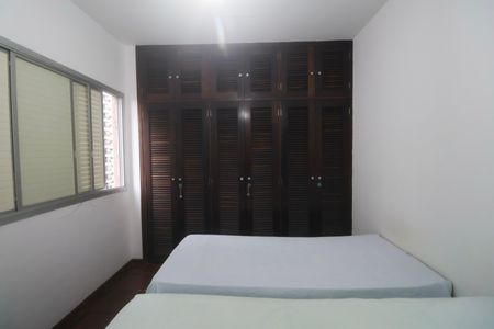 Apartamento para alugar com 102m², 3 quartos e 1 vaga Apartamento para alugar com 102m², 3 quartos e 1 vagaSuíte