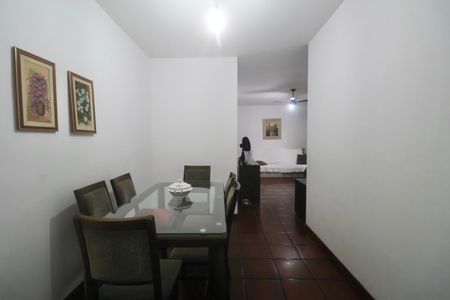 Apartamento para alugar com 102m², 3 quartos e 1 vaga Apartamento para alugar com 102m², 3 quartos e 1 vagaSala