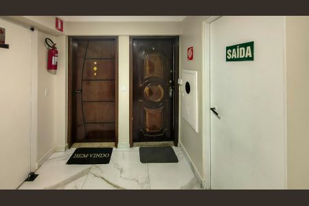 Apartamento para alugar com 70m², 3 quartos e 1 vaga Apartamento para alugar com 70m², 3 quartos e 1 vagaEntrada