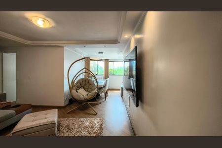 Sala de apartamento para alugar com 3 quartos, 70m² em Vila Sofia, São Paulo