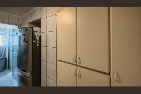 Apartamento para alugar com 70m², 3 quartos e 1 vaga Apartamento para alugar com 70m², 3 quartos e 1 vagaCozinha e Área de Serviço