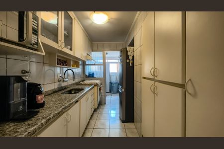 Apartamento para alugar com 70m², 3 quartos e 1 vaga Apartamento para alugar com 70m², 3 quartos e 1 vagaCozinha e Área de Serviço