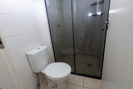 Banheiro de apartamento para alugar com 2 quartos, 65m² em St.porto Dourado, Goiânia