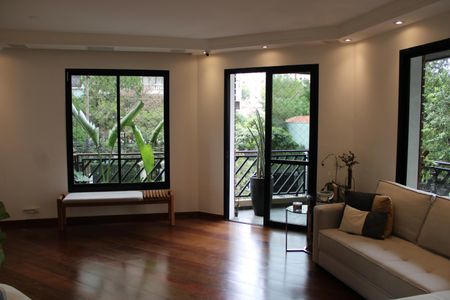 Apartamento para alugar com 180m², 4 quartos e 2 vagasSala