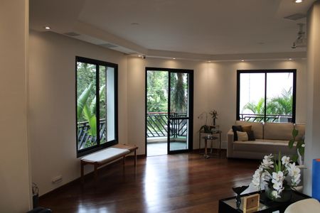 Apartamento para alugar com 180m², 4 quartos e 2 vagasSala