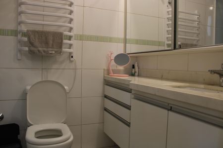 Apartamento para alugar com 180m², 4 quartos e 2 vagasBanheiro suíte 2