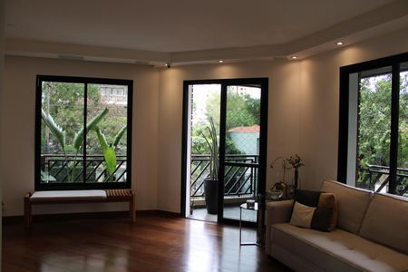 Apartamento para alugar com 180m², 4 quartos e 2 vagasSala