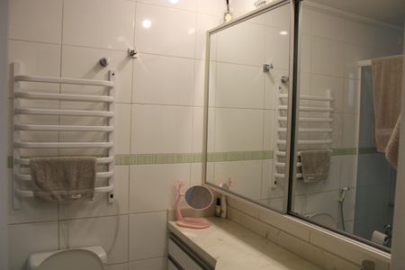 Apartamento para alugar com 180m², 4 quartos e 2 vagasBanheiro suíte 2