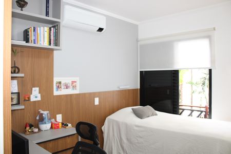 Apartamento para alugar com 180m², 4 quartos e 2 vagasSuíte 1