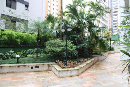 Apartamento para alugar com 180m², 4 quartos e 2 vagasÁrea comum