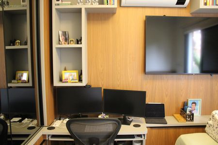 Apartamento para alugar com 180m², 4 quartos e 2 vagasQuarto 1