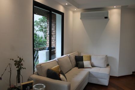 Apartamento para alugar com 180m², 4 quartos e 2 vagasSala