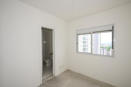Apartamento à venda com 133m², 3 quartos e 3 vagasSuíte 2