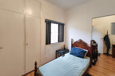 Casa à venda com 184m², 3 quartos e 6 vagas Casa à venda com 184m², 3 quartos e 6 vagasQuarto Suíte 2