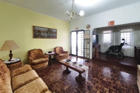 Sala de TV de casa à venda com 3 quartos, 184m² em Jardim Nova Europa, Campinas