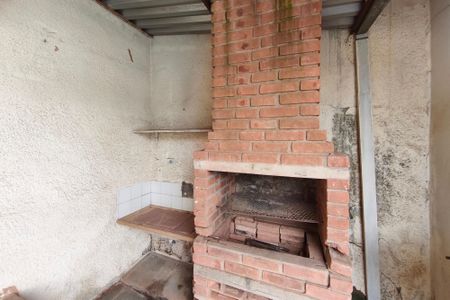 Casa à venda com 184m², 3 quartos e 6 vagas Casa à venda com 184m², 3 quartos e 6 vagasQuintal - Área gourmet