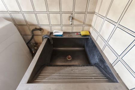 Casa à venda com 184m², 3 quartos e 6 vagas Casa à venda com 184m², 3 quartos e 6 vagasÁrea de Serviço