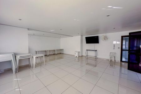 Apartamento à venda com 52m², 2 quartos e 1 vagaÁrea comum - Salão de festas