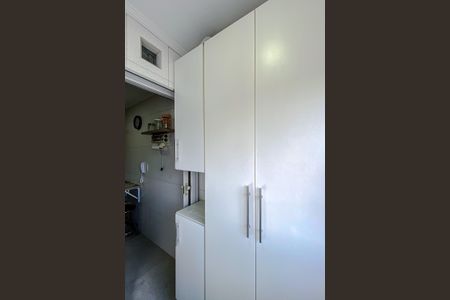 Apartamento à venda com 52m², 2 quartos e 1 vaga Apartamento à venda com 52m², 2 quartos e 1 vagaÁrea de Serviço