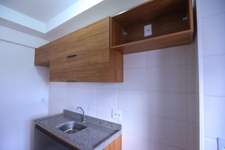 Apartamento à venda com 44m², 2 quartos e sem vaga Apartamento à venda com 44m², 2 quartos e sem vagaCozinha - Armários