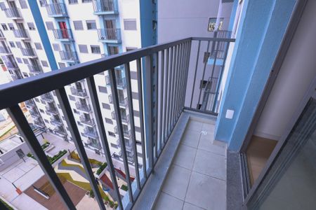 Apartamento à venda com 44m², 2 quartos e sem vaga Apartamento à venda com 44m², 2 quartos e sem vagaSacada