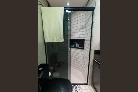 Banheiro de kitnet/studio para alugar com 1 quarto, 38m² em Vila Clementino, São Paulo