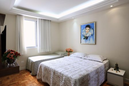 Apartamento à venda com 124m², 3 quartos e sem vaga Apartamento à venda com 124m², 3 quartos e sem vagaQuarto