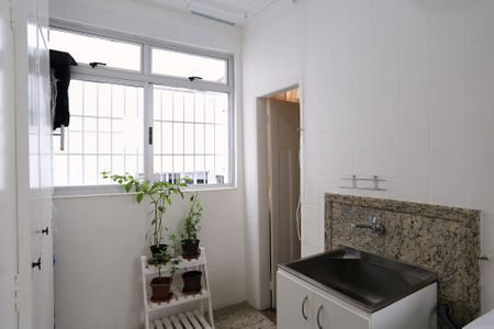 Apartamento à venda com 124m², 3 quartos e sem vaga Apartamento à venda com 124m², 3 quartos e sem vagaÁrea de Serviço