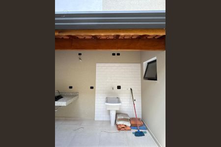 Casa para alugar com 110m², 2 quartos e 2 vagas